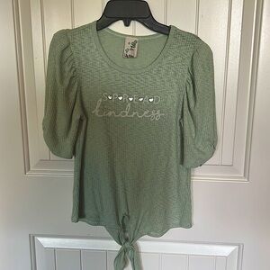 Lily Bleu ‘Spread Kindness’ child’s top. Green, size XL/16